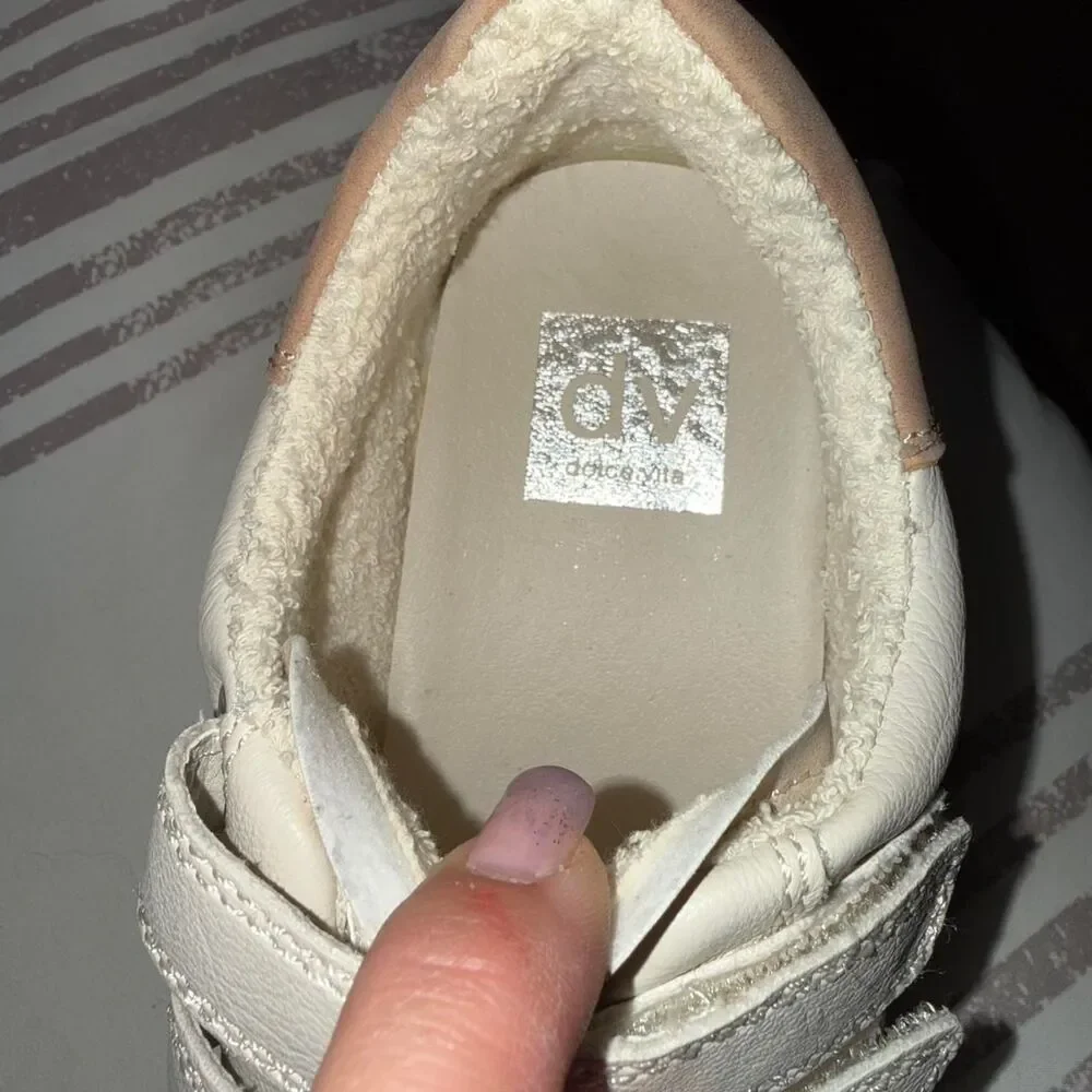 Source-unknown Women's Cream and Tan Trainers